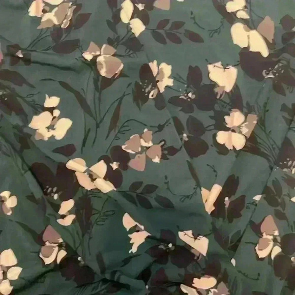 West Kei Green Floral Tank 1x - Picture 3 of 5